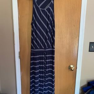 EUC MAXI DRESS